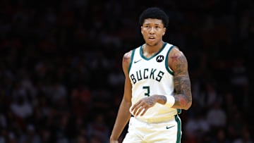 Milwaukee Bucks v Miami Heat - Emirates NBA Cup