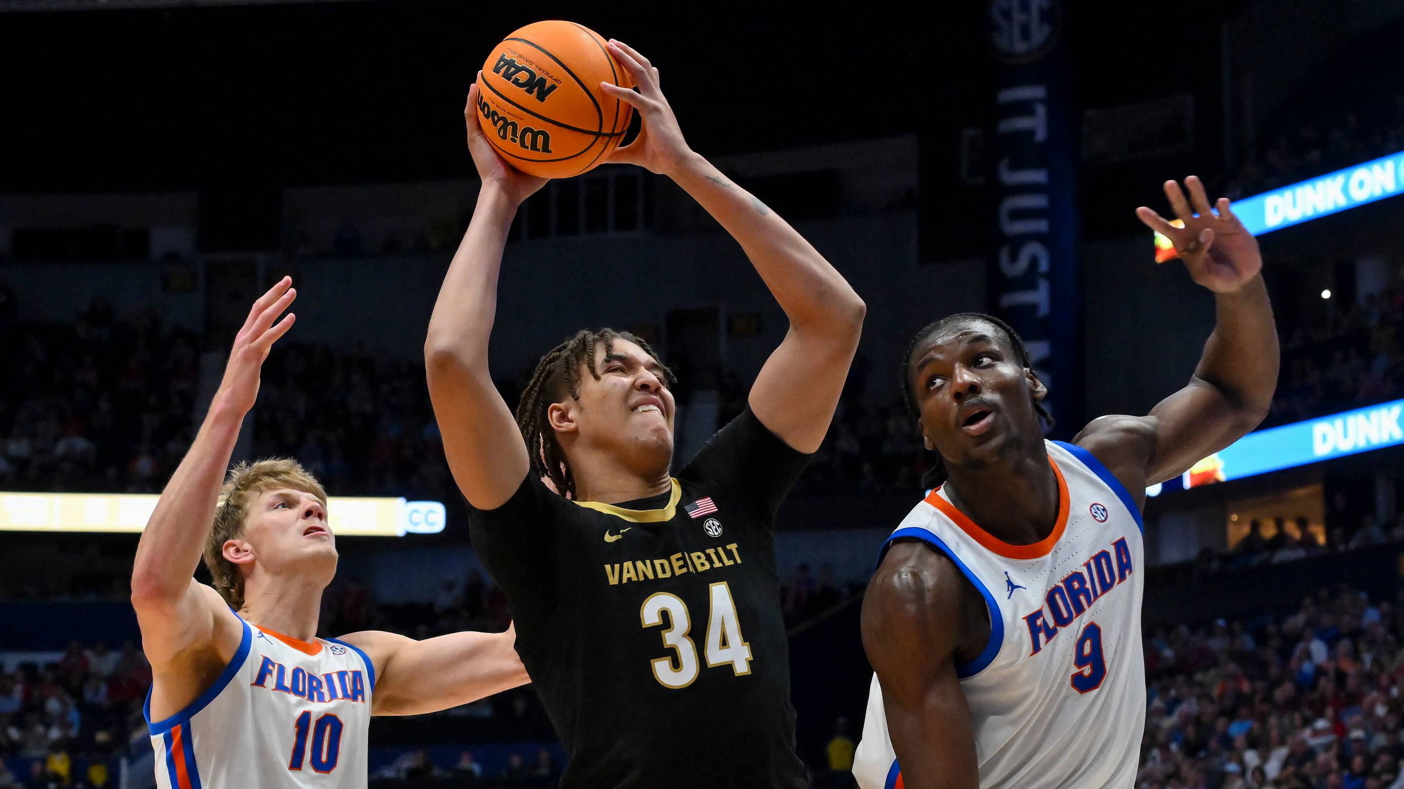 Three Standouts From Vanderbilt Basketball’s Exhibition Game Against Virginia
