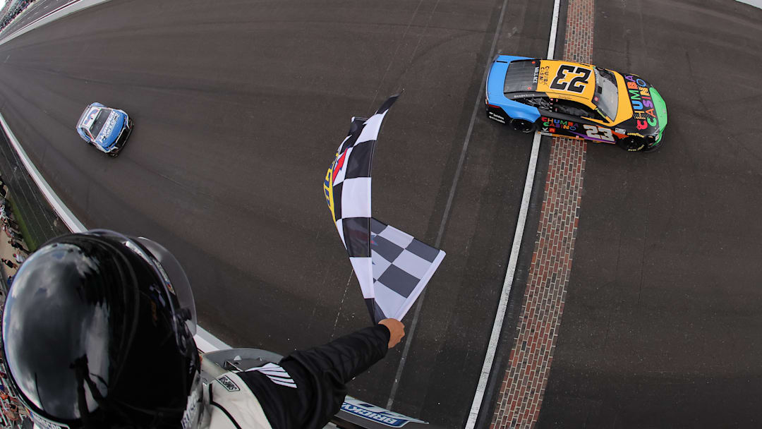 Bubba Wallace, Kyle Larson, NASCAR