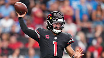 Sep 22, 2024; Glendale, Arizona, USA; Arizona Cardinals quarterback Kyler Murray (1) during the second half at State Farm Stadium. Mandatory Credit: Joe Camporeale-Imagn Images