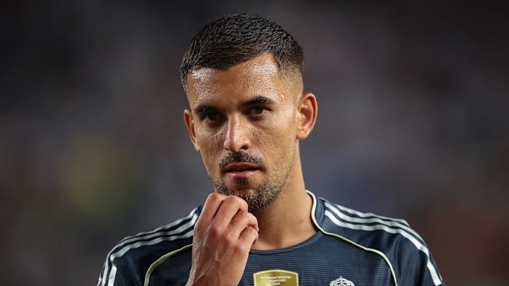 Dani Ceballos pourrait quitter les Merengue cet été. Dani Ceballos pourrait quitter les Merengue cet été.