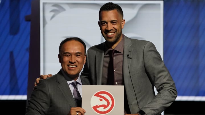 May 12, 2024; Chicago, IL, USA; Atlanta Hawks general manager Landry Fields (right) and Mark Tatum
Deputy commissioner of the NBA after the Hawks get the number one pick in the 2024 NBA Draft Lottery at McCormick Place West. Mandatory Credit: David Banks-USA TODAY Sports