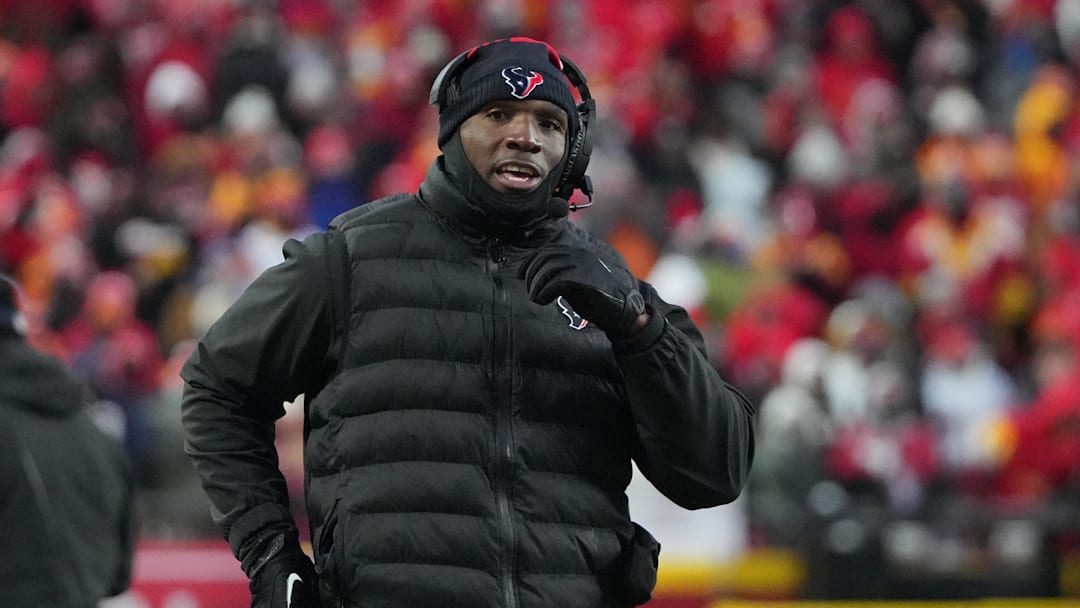 Jan 18, 2025; Kansas City, Missouri, USA; Houston Texans head coach DeMeco Ryans reacts during the third quarter of a 2025 AFC divisional round game against the Kansas City Chiefs at GEHA Field at Arrowhead Stadium. Mandatory Credit: Denny Medley-Imagn Images