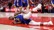Los Warriors prácticamente no contaron con Jimmy Butler en el Juego 2 de su serie de playoffs frente a Rockets