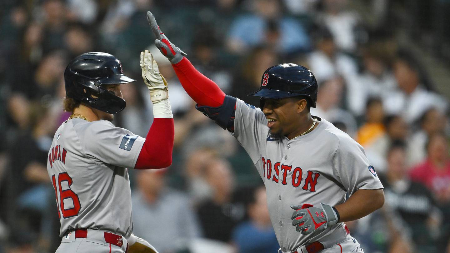 White Sox broadcast roasts Chicago after Red Sox pummeled them into the dirt - Vimarsana News