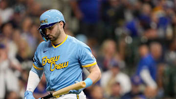 Chicago Cubs v Milwaukee Brewers