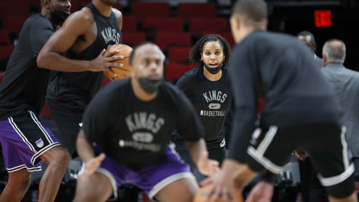 Sacramento Kings v Portland Trail Blazers