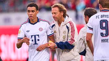 Jamal Musiala nach dem erneuten Zusammenbruch beim Test in Heidenheim Jamal Musiala nach dem erneuten Zusammenbruch beim Test in Heidenheim