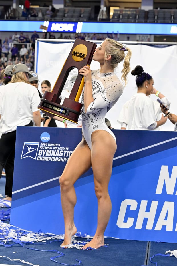 Livvy Dunne, Olivia Dunne, LSU gymnastics