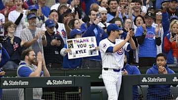Sep 28, 2024; Chicago, Illinois, USA;  Chicago Cubs pitcher Kyle Hendricks (28) thanks fans  after he was pulled from the game  during the eighth inning against the Cincinnati Reds at Wrigley Field. Mandatory Credit: Matt Marton-Imagn Images