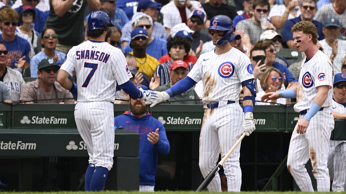 Cubs, Brewers Battle for NL Central Lead Amid Playoff Pursuit