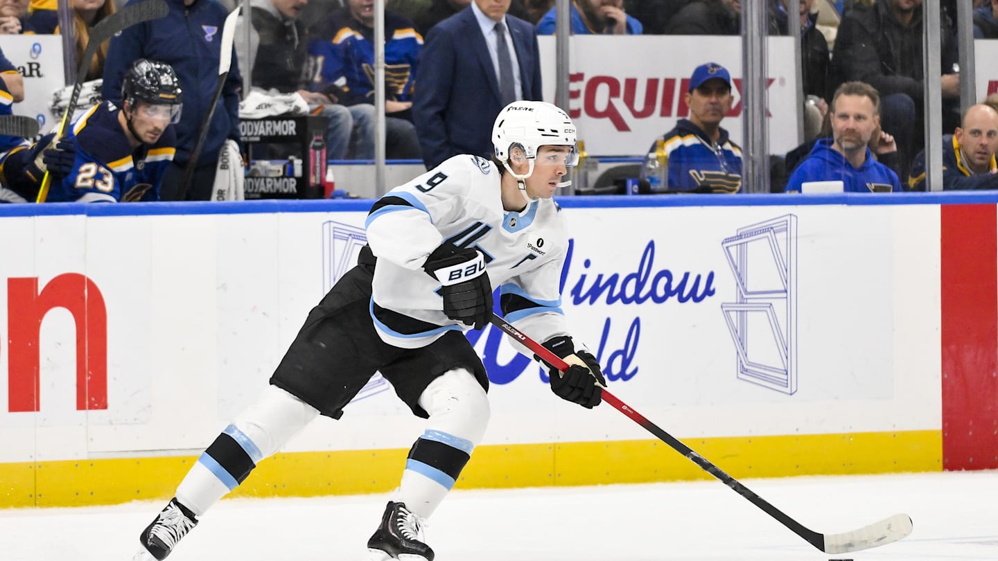 Mammoth's Clayton Keller Thanks Blues for Homecoming Tribute