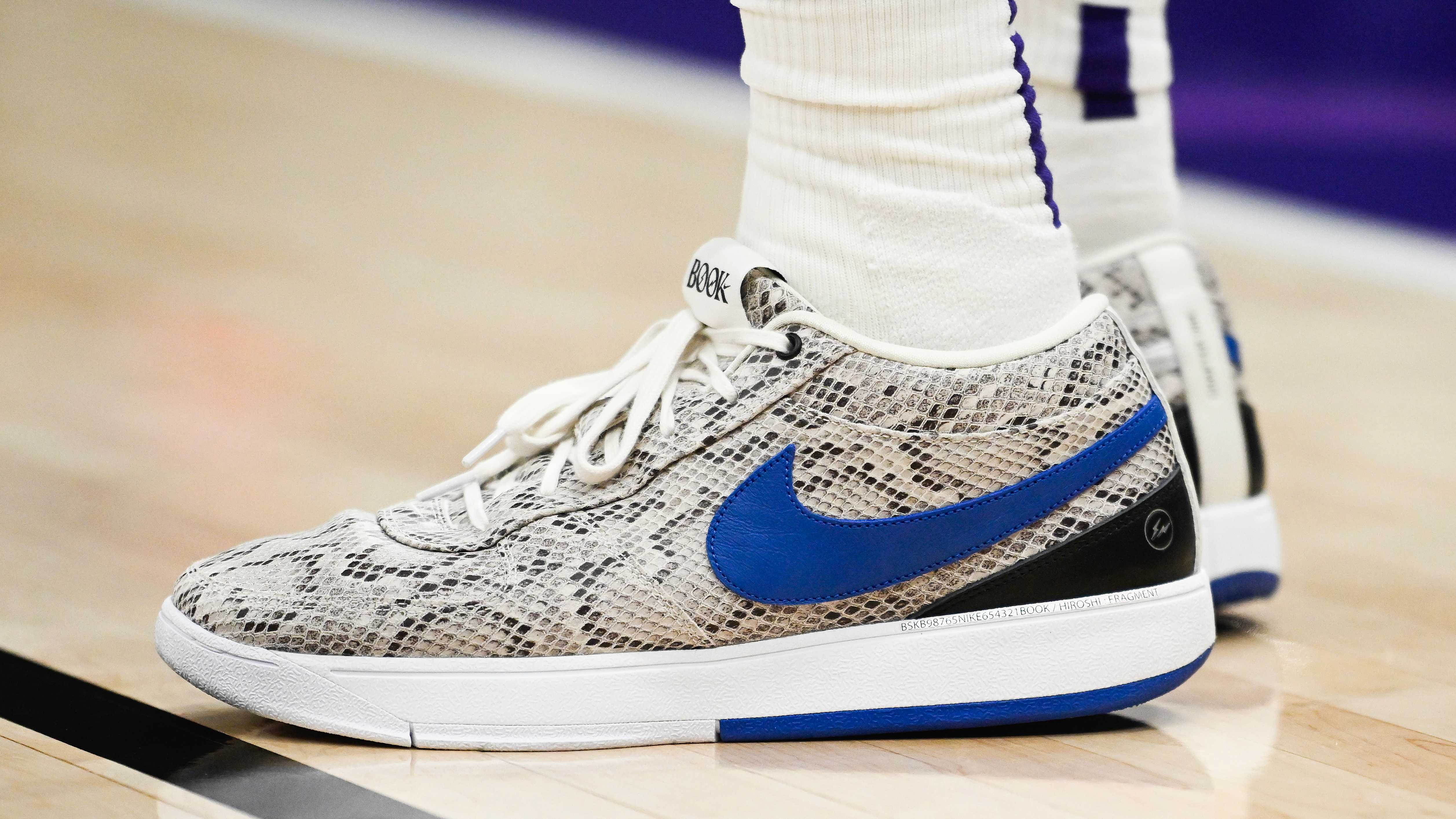 数量は多い  fragment displays officially Booker Devin X 1 Book Nike シューズ(男性用)