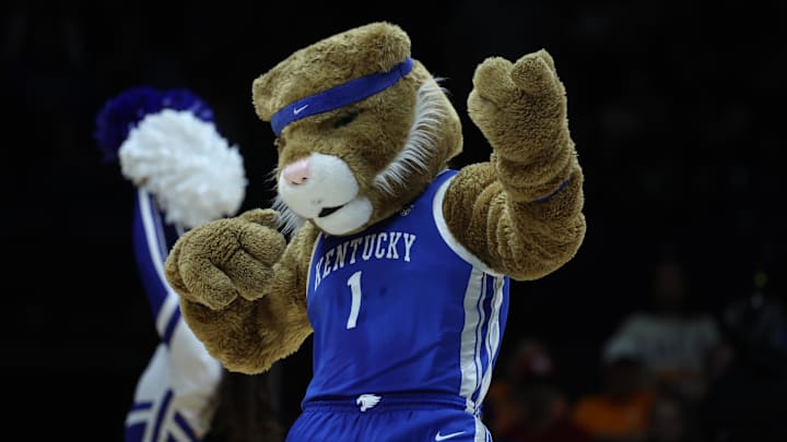 Mar 28, 2025; Indianapolis, IN, USA; The Kentucky Wildcats mascot performs in the first half during a Midwest Regional semifinal of the 2025 NCAA tournament at Lucas Oil Stadium. Mandatory Credit: Trevor Ruszkowski-Imagn Images Mar 28, 2025; Indianapolis, IN, USA; The Kentucky Wildcats mascot performs in the first half during a Midwest Regional semifinal of the 2025 NCAA tournament at Lucas Oil Stadium. Mandatory Credit: Trevor Ruszkowski-Imagn Images