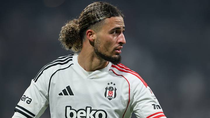 Nach einer enttäuschenden Saison bei Beşiktaş Istanbul strebt Taylan Bulut eine Rückkehr in den deutschen Fußball an Nach einer enttäuschenden Saison bei Beşiktaş Istanbul strebt Taylan Bulut eine Rückkehr in den deutschen Fußball an