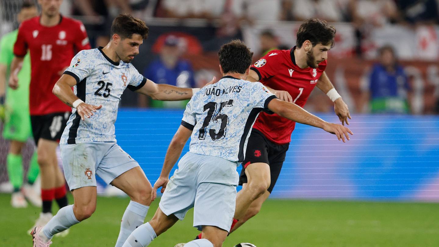 Tottenham are £15m apart from PSG and Arsenal transfer target - Hotspur HQ