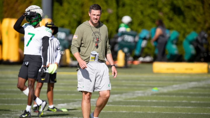 Oregon head coach Dan Lanning walks the field during practice with the Oregon Ducks Tuesday, Aug. 20, 2024 at the Hatfield-Dowlin Complex in Eugene, Ore.