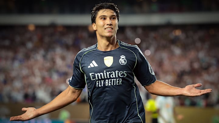 Le Real Madrid a pris une grosse décision concernant Gonzalo García. Le Real Madrid a pris une grosse décision concernant Gonzalo García.