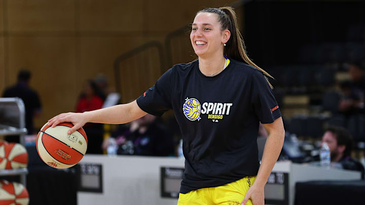 WNBL Rd 5 - Adelaide Lightning v Bendigo Spirit