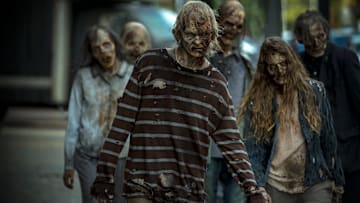 Walkers - The Walking Dead: Dead City _ Season 1, Episode 4 - Photo Credit: Peter Kramer/AMC