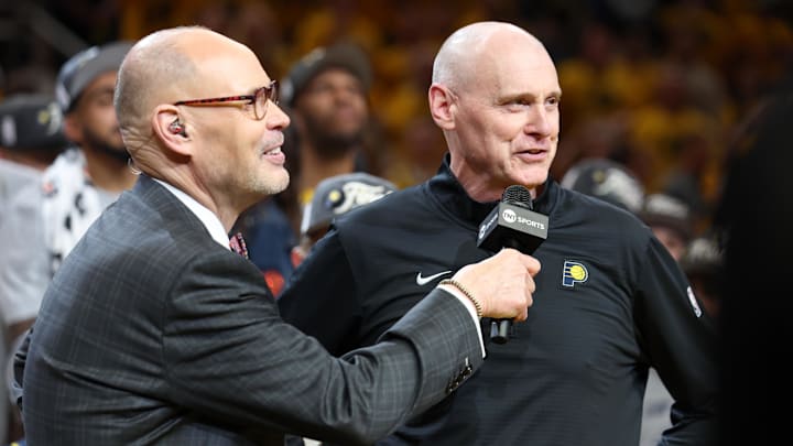 Ernie Johnson interviews Indiana Pacers coach Rick Carlisle after Game 6 of the Eastern Conference Finals against the New York Knicks.