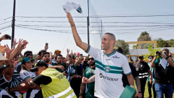 Esta é a primeira experiência de Islam Slimani na América do Sul