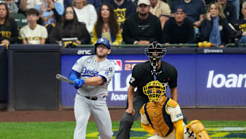 National League Championship Series - Los Angeles Dodgers v Milwaukee Brewers - Game Two