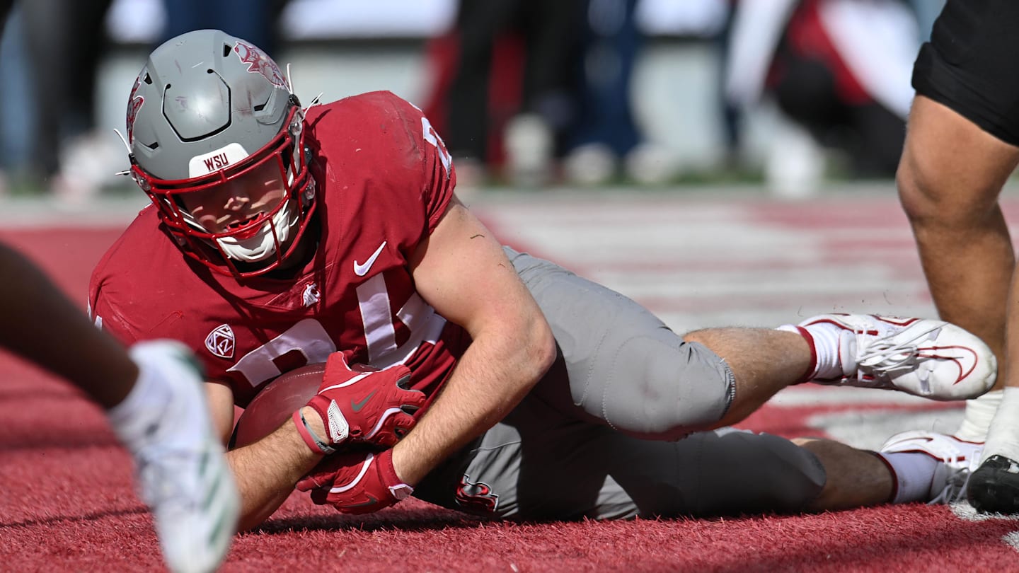 COACHES POLL Washington State Cougars Receive 25 Points After Week 8