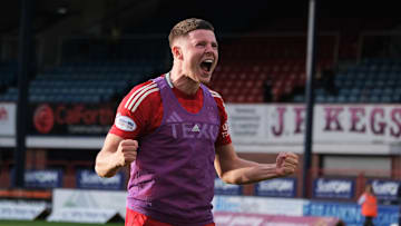 Dundee FC v Aberdeen FC - William Hill Premiership