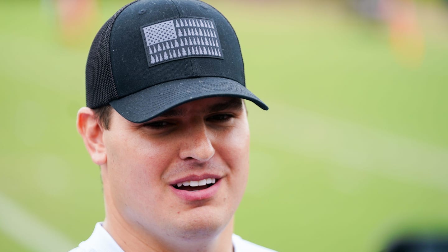 Bengals Defensive End Trey Hendrickson May Miss Games Over Contract Dispute