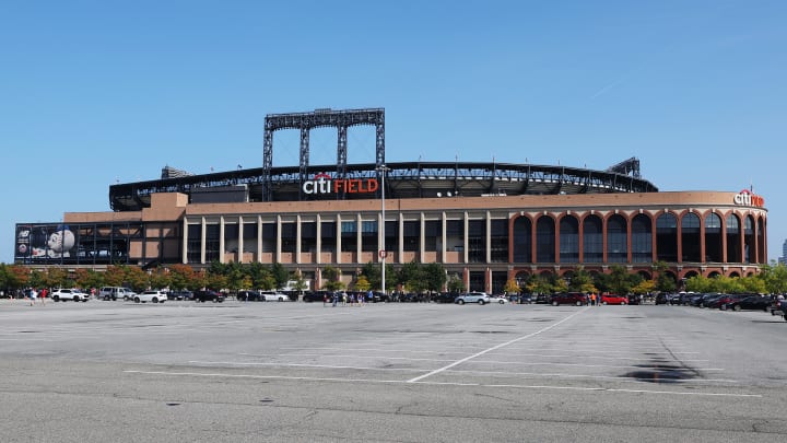 Philadelphia Phillies v New York Mets