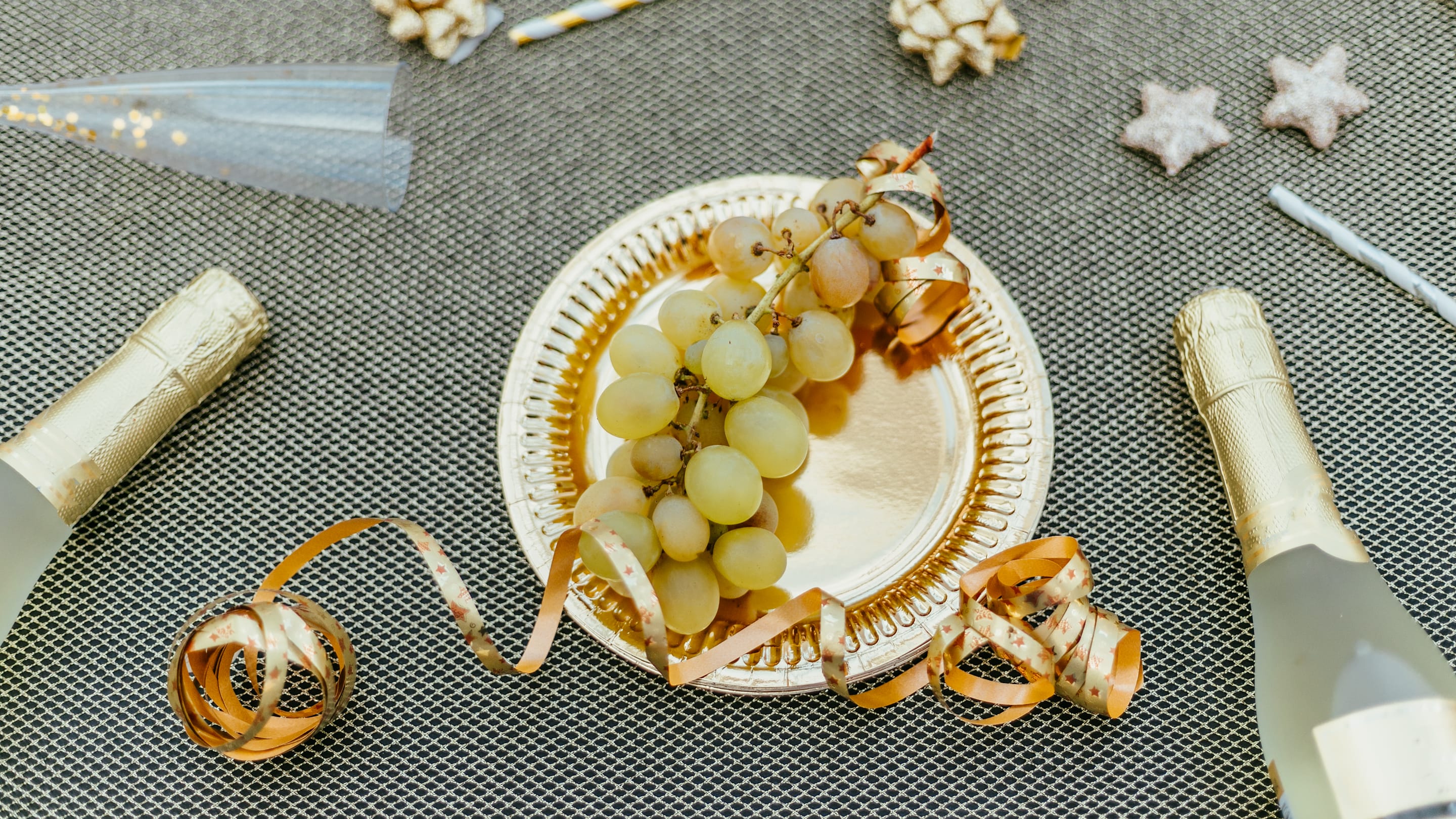 9 New Year’s Foods From Around the World