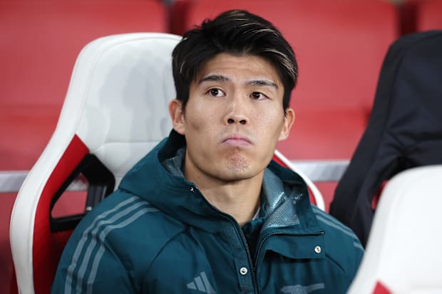 Takehiro Tomiyasu Takehiro Tomiyasu