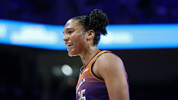 Phoenix Mercury v Dallas Wings