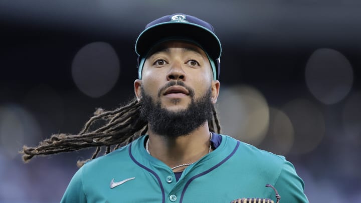 Seattle Mariners shortstop J.P. Crawford (3) jogs off the field to the dugout during the fifth inning at T-Mobile Park on July 12.