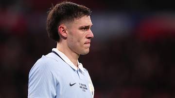 Manuel Ugarte avec l'Uruguay contre l'Angleterre Manuel Ugarte avec l'Uruguay contre l'Angleterre