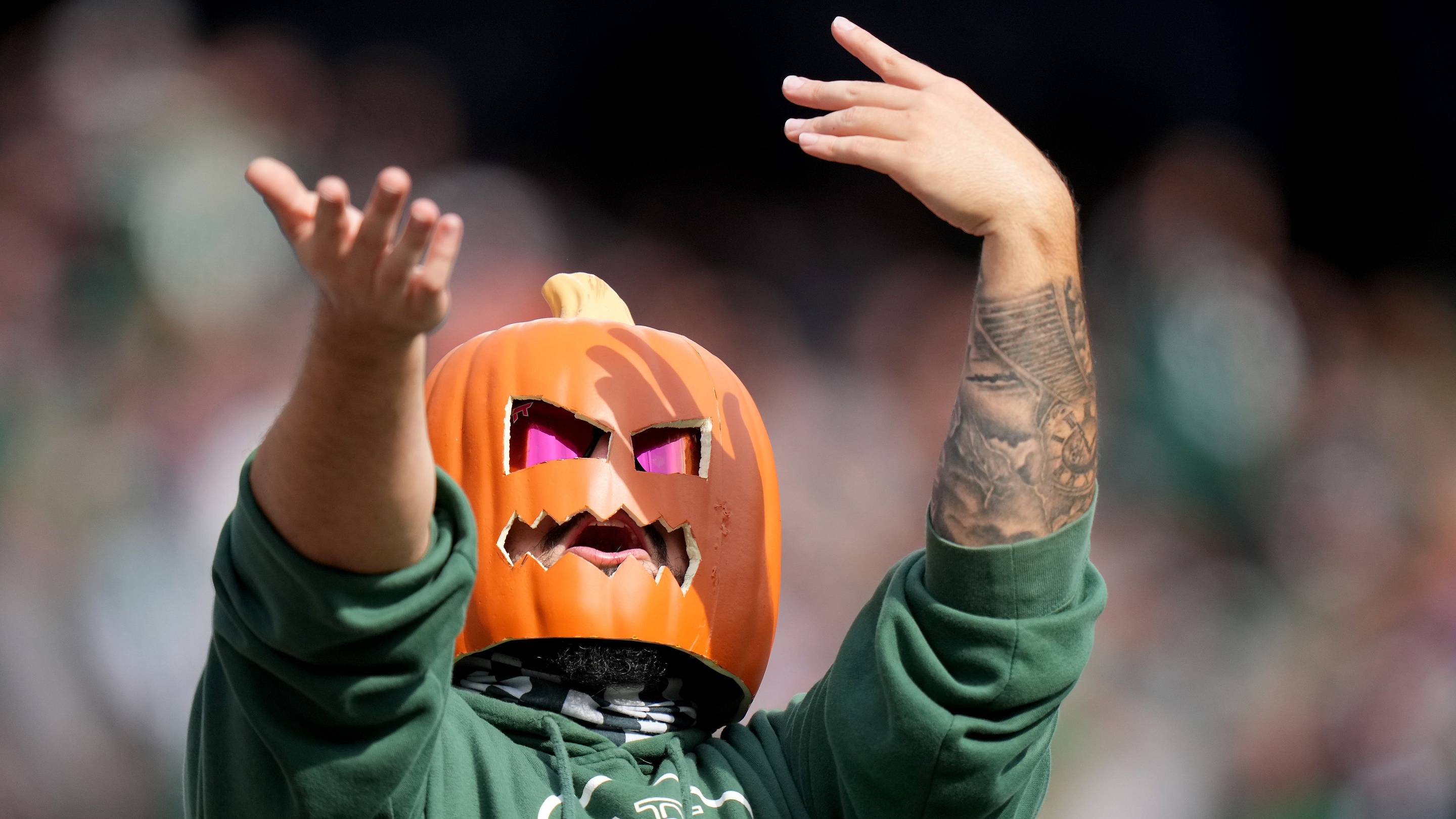 Trick or Treat: College Football Top 25 Teams With Most to Fear on Halloween