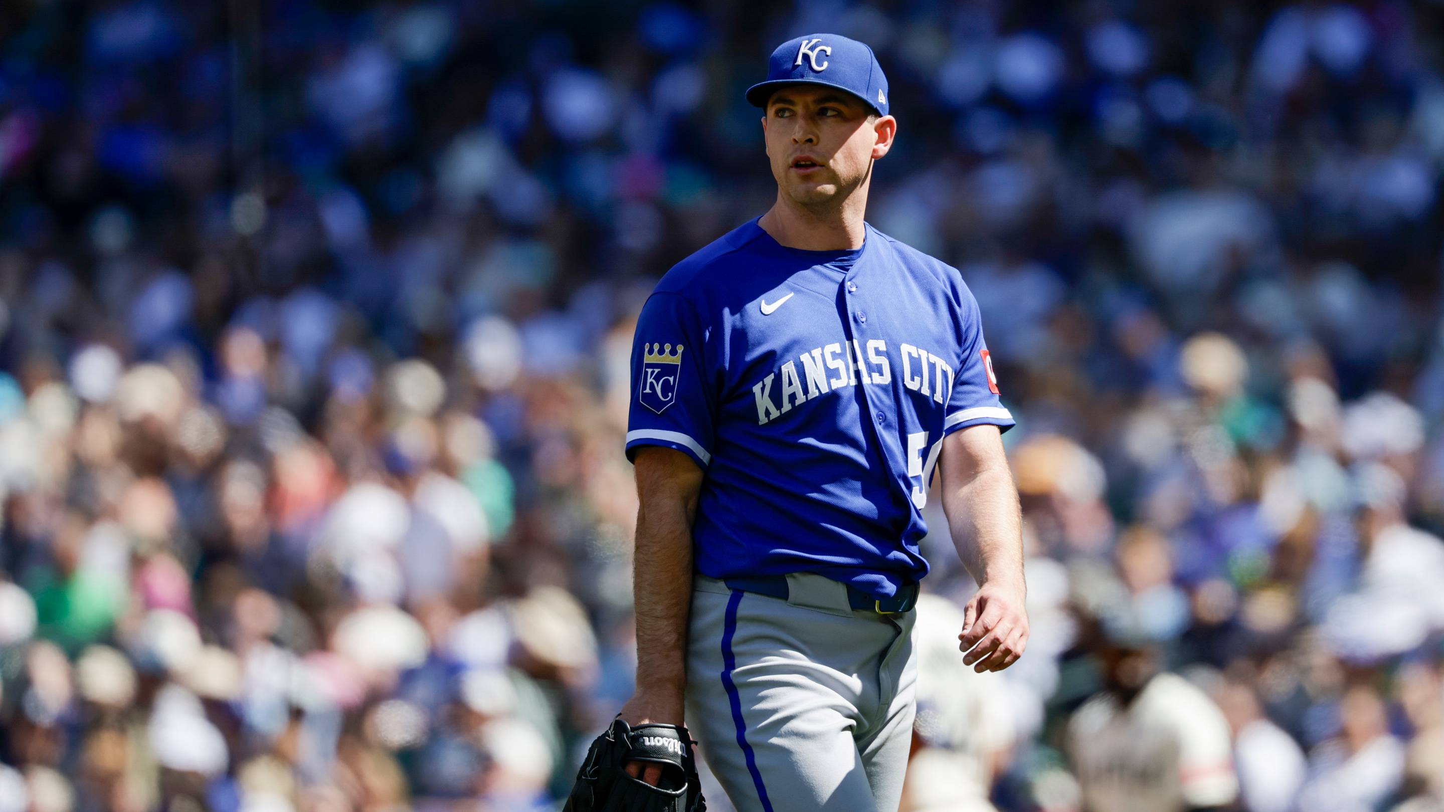 Dodgers Shockingly DFA Outfielder, Officially Activate All-Star Kris Bubic for LA Debut