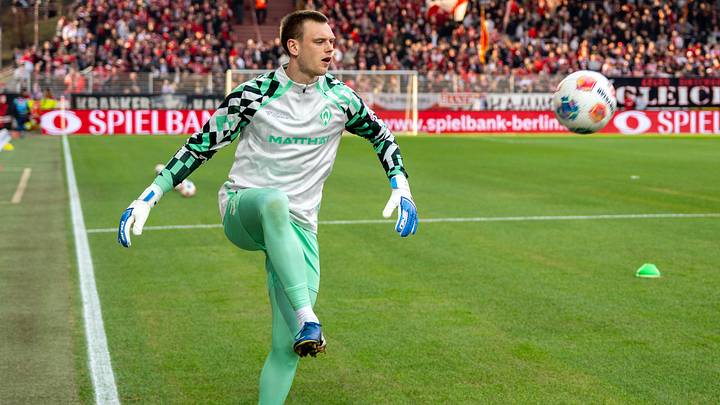 Karl Hein ist neuer Stammkeeper des SV Werder Bremen Karl Hein ist neuer Stammkeeper des SV Werder Bremen