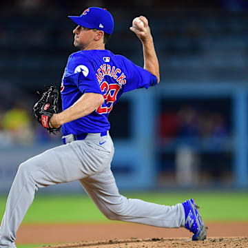 Sep 9, 2024; Los Angeles, California, USA; Chicago Cubs pitcher Kyle Hendricks (28) throws against the Los Angeles Dodgers during the third inning at Dodger Stadium