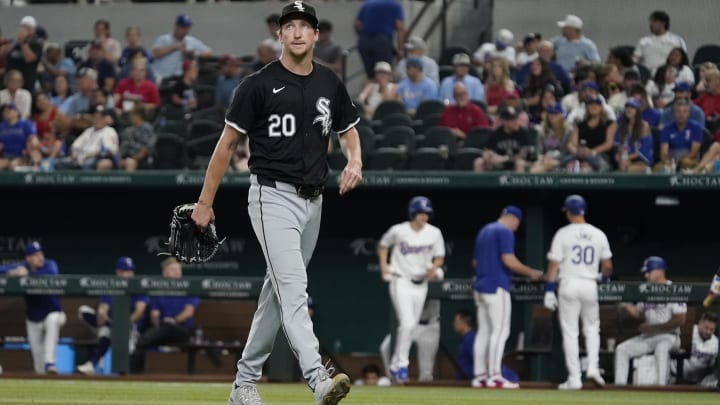 Jul 22, 2024; Arlington, Texas, USA; Chicago White Sox starting pitcher Erick Fedde (20) walks off the field after being taken out of the game during the seventh inning against the Texas Rangers at Globe Life Field. Mandatory Credit: Raymond Carlin III-USA TODAY Sports