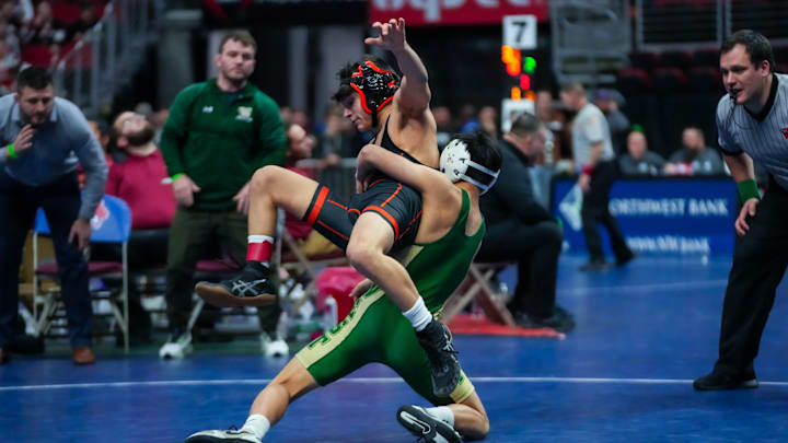 Dylan Munson suffered a serious injury Thursday during the Class 3A quarterfinals.
