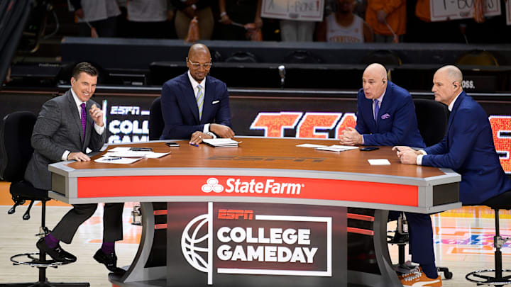 Hosts, from left, Rece Davis, LaPhonso Ellis, Seth Greenberg and Jay Bilas during ESPN's 'College GameDay' broadcast ahead of No. 4 Tennessee's basketball game against No. 10 Texas at Thompson-Boling Arena in Knoxville, Tenn., on Saturday, Jan. 28, 2023.

Kns Ut Basketball College Gameday