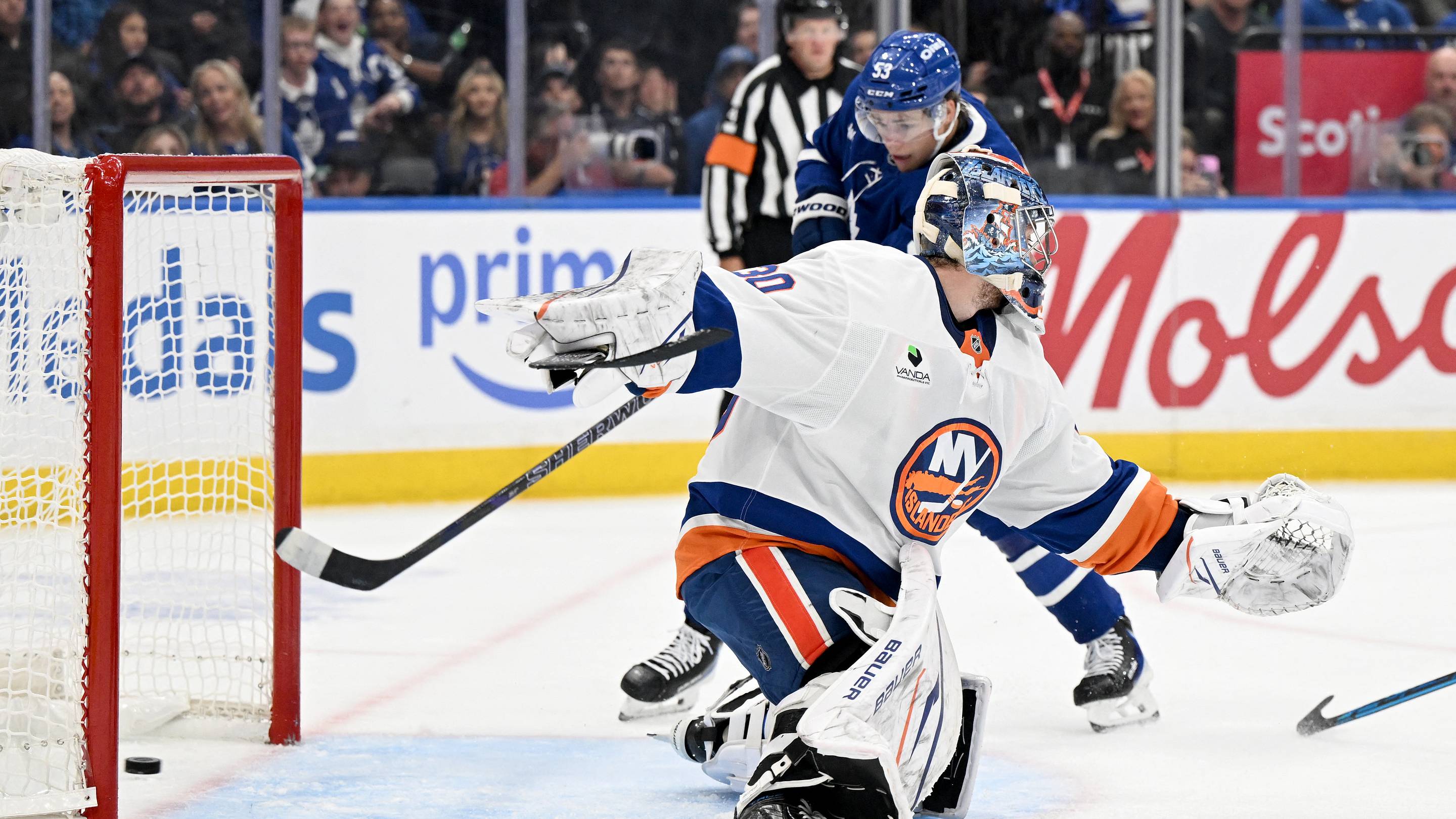 NY Islanders' Late Rally Comes Up Short in Loss to Maple Leafs