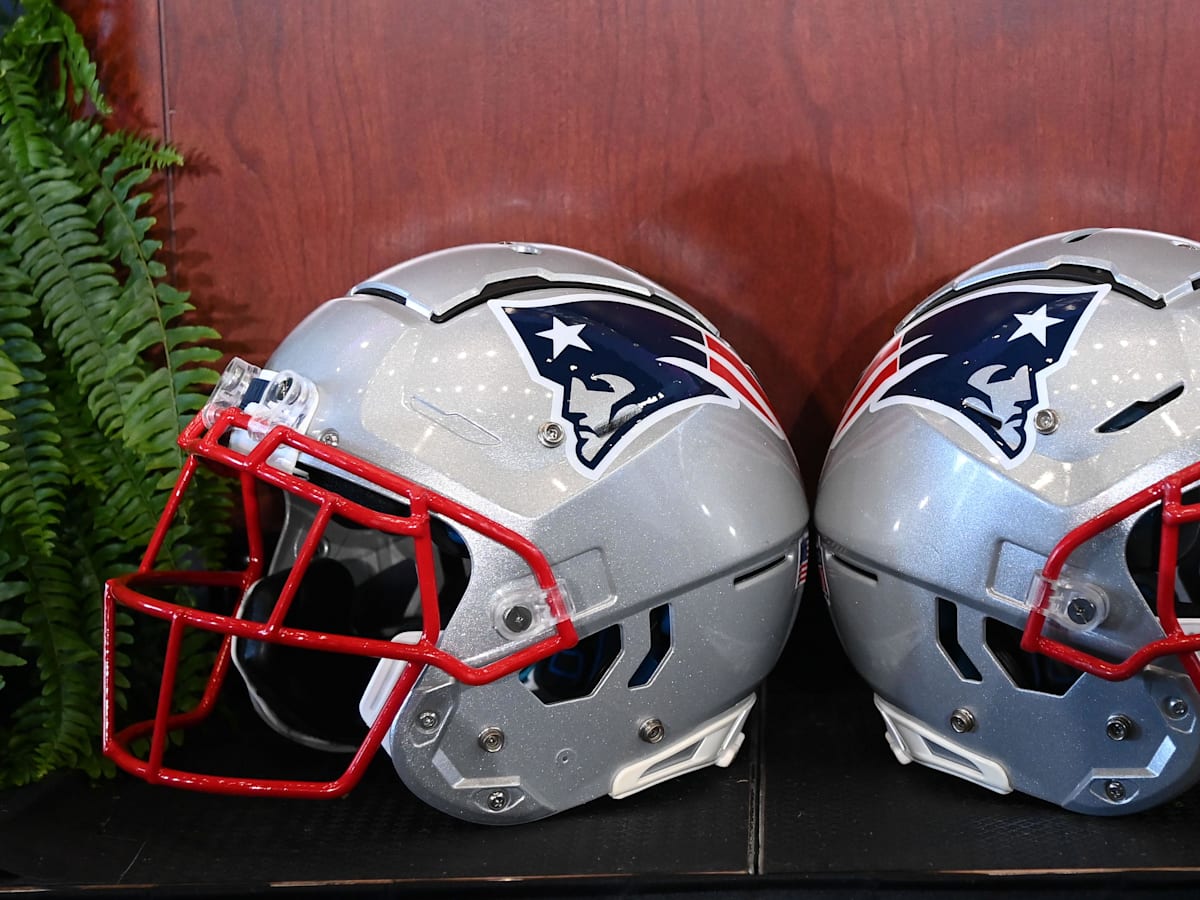 Eagles-Patriots Mock Trade Cuts Ties With AJ Brown