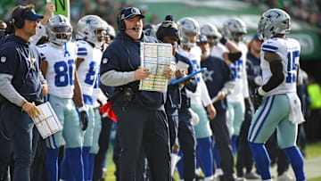 Dec 29, 2024; Philadelphia, Pennsylvania, USA; Dallas Cowboys head coach Mike McCarthy on the sidelines against the Philadelphia Eagles during the first quarter at Lincoln Financial Field. Mandatory Credit: Eric Hartline-Imagn Images