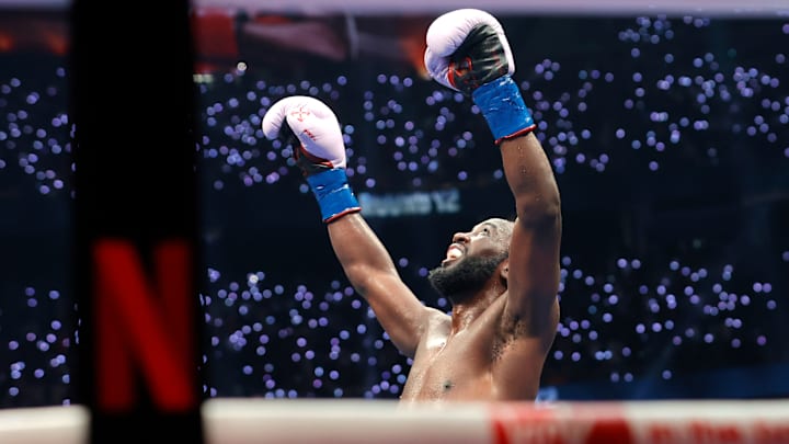 Terence Crawford, who announced his retirement in December, goes out on top after an unbelievable win over Canelo Alvarez in 2025. 