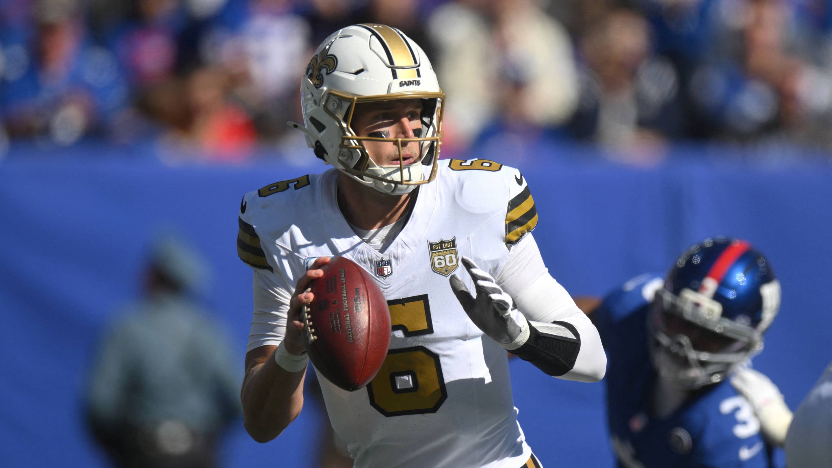 Week 7 Fantasy Football Start ’Em, Sit ’Em: Tyler Shough VS Aaron Rodgers