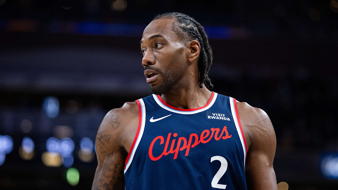 LA Clippers forward Kawhi Leonard in the first half against the Indiana Pacers.