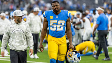 Tennessee Titans v Los Angeles Chargers